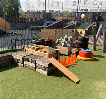 EYFS Tidemill pic 6