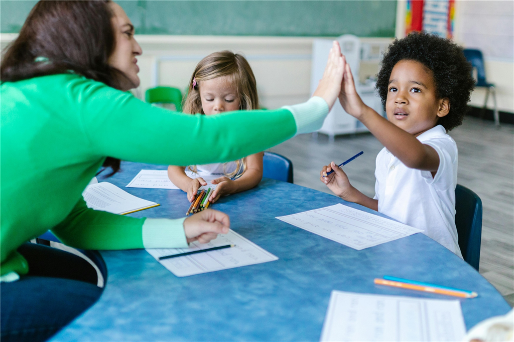 Teacher High 5