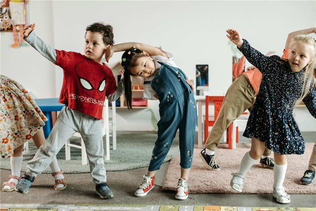 Children Stretching 1