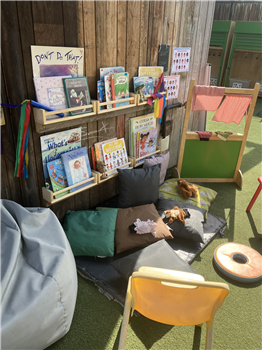 EYFS Tidemill pic 4